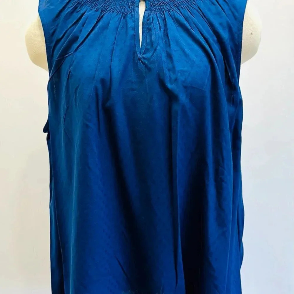 NWT CROFT&BARROW Women Sleeveless Pullover Keyhole Neckline Blue Shirt Size PXXL - Picture 4 of 13